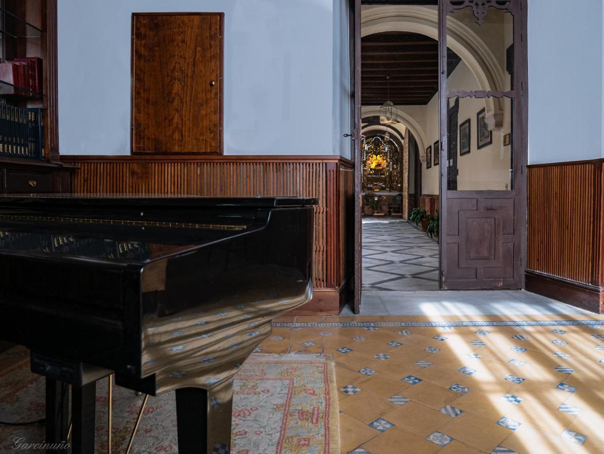 Palacio Marques De La Gomera Osuna Exterior foto